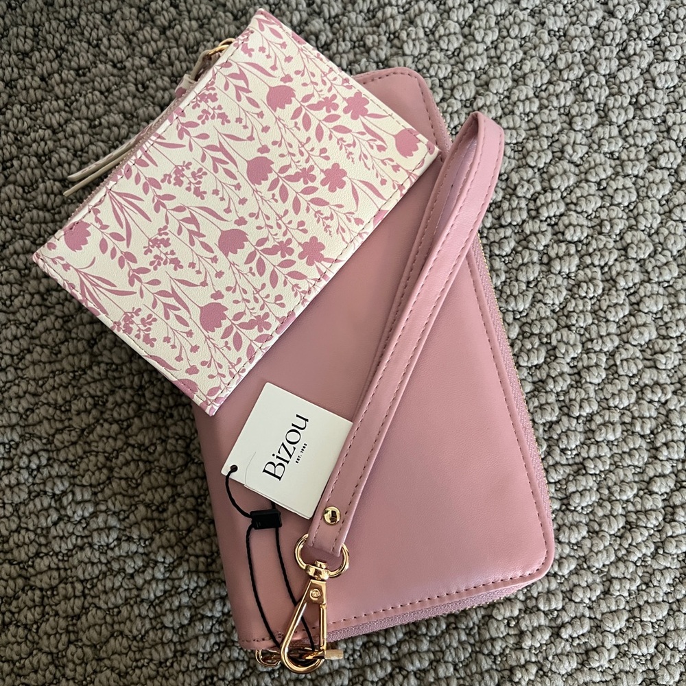 Clutch with Small Wallet with pink prints brand new - Picture 5 of 6